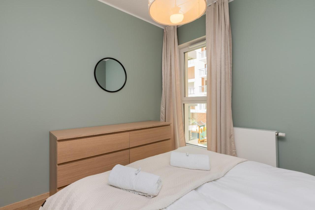 Bright & Stylish With Balcony 1,5 Km To Main By Renters * Gdańsk
